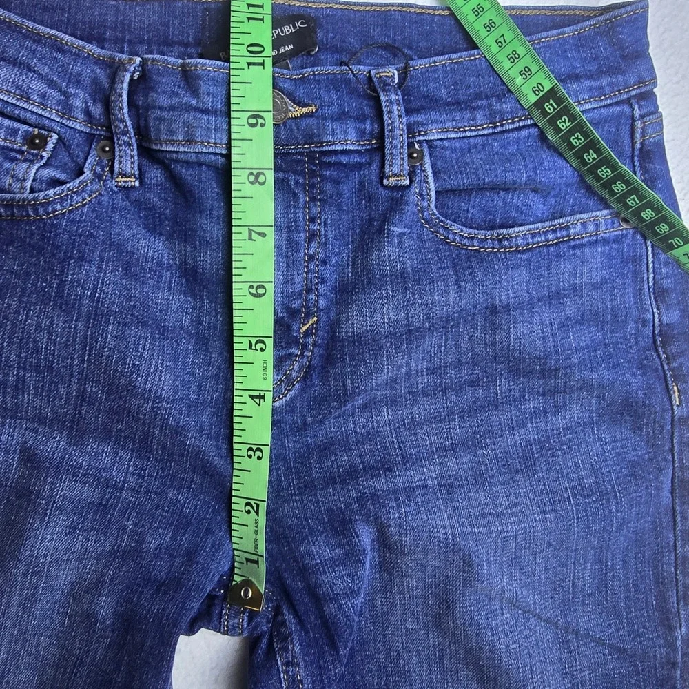 Banana Republic -058 Womens‎ Girlfriend Jeans Dark Wash Blue 536092-00 Size 28/6